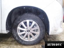 Installing a set of spacers to increase the ground clearance Toyota Alphard Lift Kits (leveling kits and coil spring spacer\strut spacer)