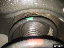 Installing a set of spacers to increase the ground clearance Toyota Avensis II Lift Kits (leveling kits and coil spring spacer\strut spacer)