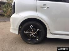 Installing a set of spacers to increase the ground clearance Toyota Corolla Rumion Lift Kits (leveling kits and coil spring spacer\strut spacer)