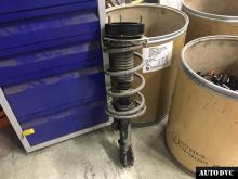 Installing a set of spacers to increase the ground clearance Toyota Noah Lift Kits (leveling kits and coil spring spacer\strut spacer)