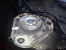 Installing a set of spacers to increase the ground clearance Toyota Prius III (ZVW30/35) Lift Kits (leveling kits and coil spring spacer\strut spacer)