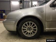 Installing a set of spacers to increase the ground clearance Volkswagen Bora Lift Kits (leveling kits and coil spring spacer\strut spacer)
