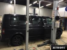 Installing a set of spacers to increase the ground clearance Volkswagen Multivan T5 Lift Kits (leveling kits and coil spring spacer\strut spacer)