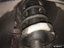Installing a set of spacers to increase the ground clearance Volvo C30 I Lift Kits (leveling kits and coil spring spacer\strut spacer)