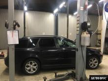 Installing a set of spacers to increase the ground clearance Volvo V50 Lift Kits (leveling kits and coil spring spacer\strut spacer)