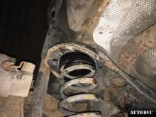 Installing a set of spacers to increase the ground clearance Volvo V50 Lift Kits (leveling kits and coil spring spacer\strut spacer)