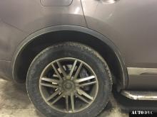 Installing a set of spacers to increase the ground clearance Volkswagen Touareg II Lift Kits (leveling kits and coil spring spacer\strut spacer)