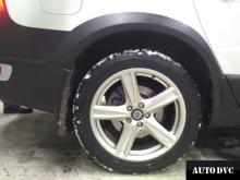 Installing a set of spacers to increase the ground clearance Volvo XC70 Lift Kits (leveling kits and coil spacer\strut spacer) 