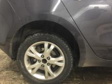 Installing a set of spacers to increase the ground clearance Kia Cee'd Lift Kits (leveling kits and coil spring spacer\strut spacer)