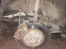 Installing a set of spacers to increase the ground clearance Kia Cee'd Lift Kits (leveling kits and coil spring spacer\strut spacer)